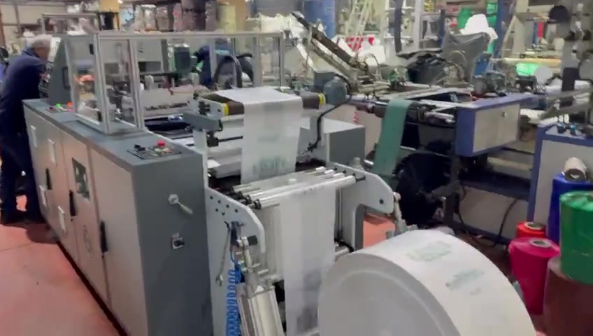 250 Vuruş / Dakika Atlet Poşet Kesim Makinesi