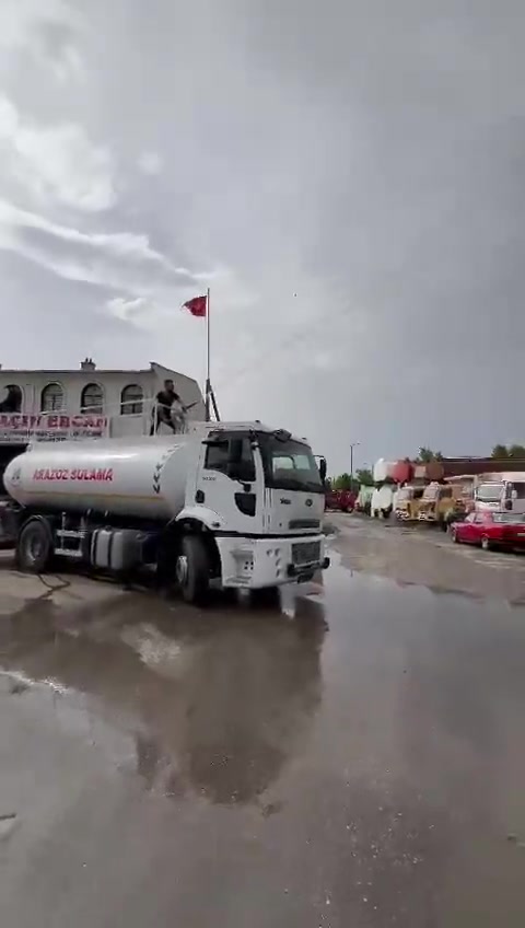 arazöz su tankeri