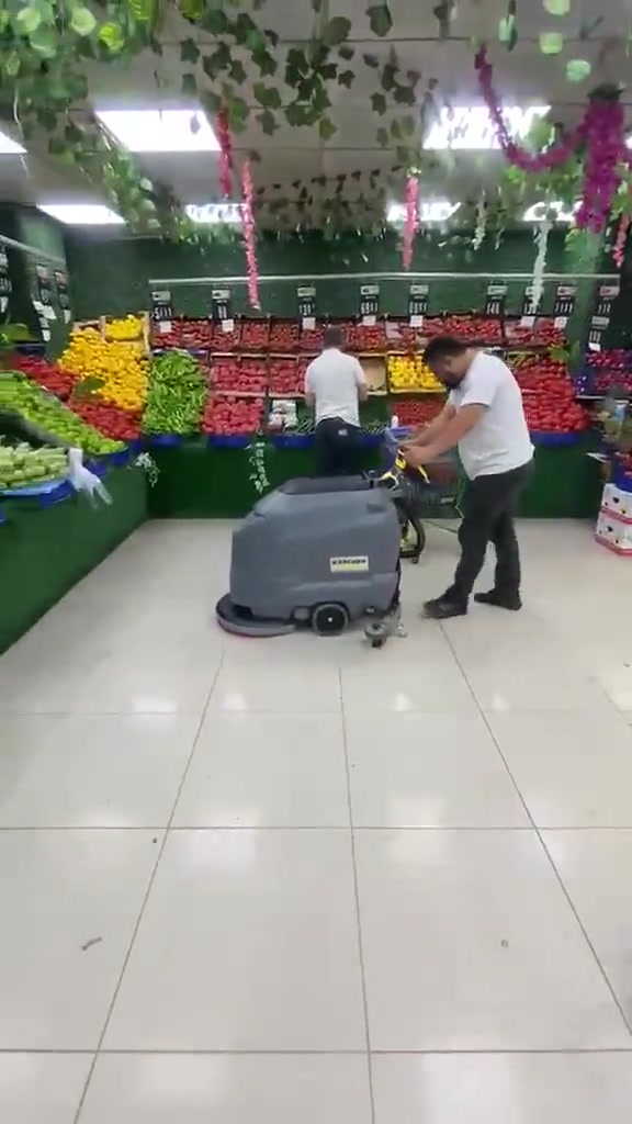Karcher Bd 50/50 C Classıc Endüstriyel Zemin Otomatı