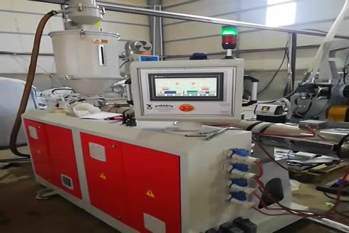 100 m3/Saat Tek Vidalı Boru Ekstruder Makinası