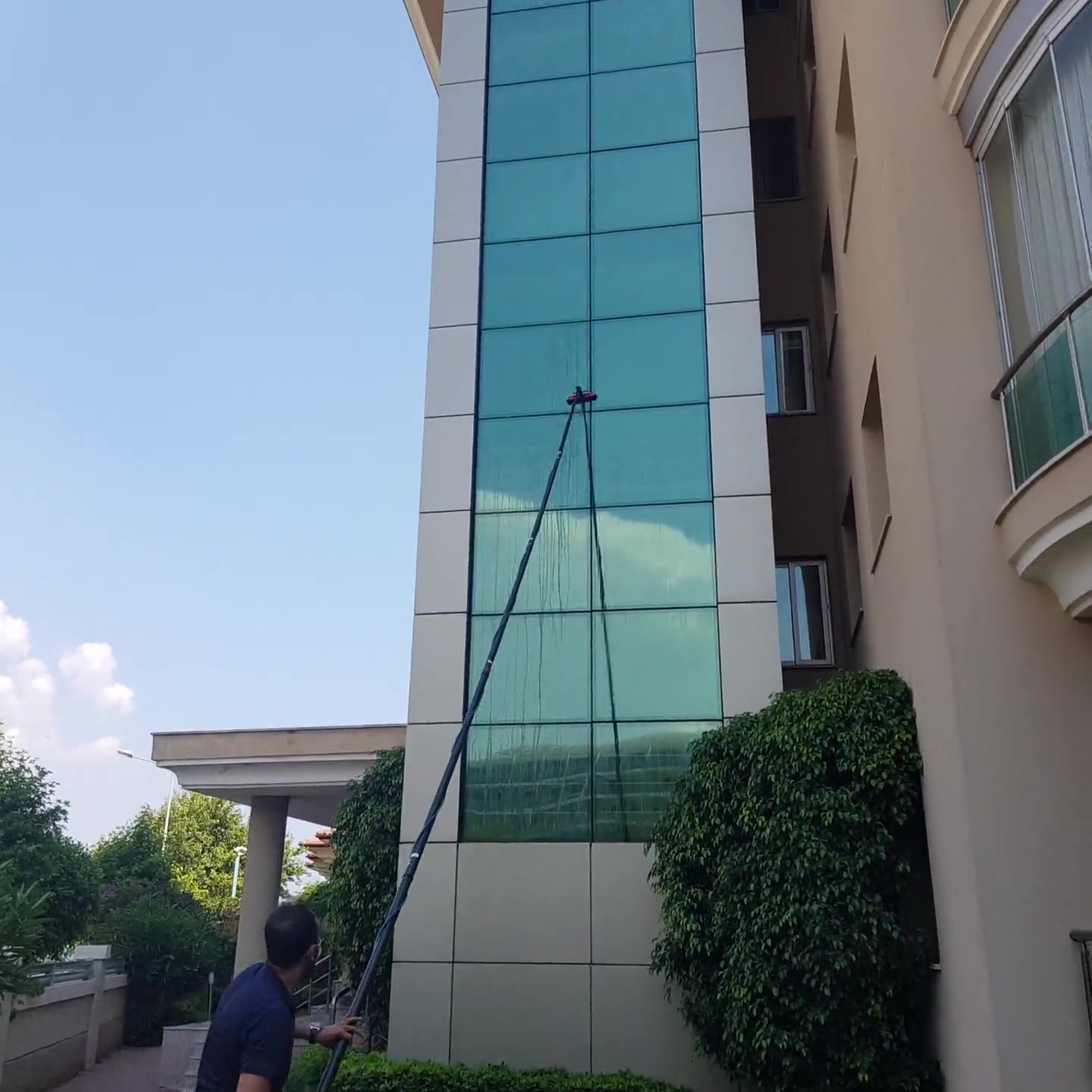  Bina Dış Cephe Yıkama Makinası İyonsil-EKO