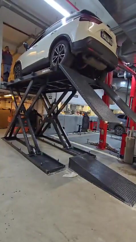 Asansör Lifti 5 Ton Kapasiteli (Elektrohidrolik)