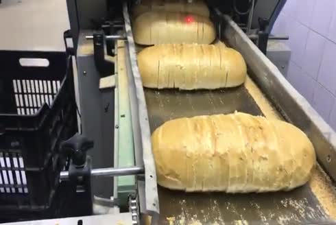 Dilimli Ekmek Konveyörlü Paketleme Makinası