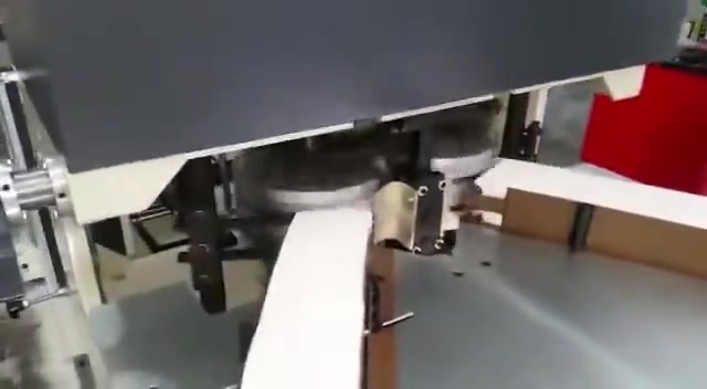 1000 Yaprak/Dk Kapasiteli Dispenser Peçete Makinesi