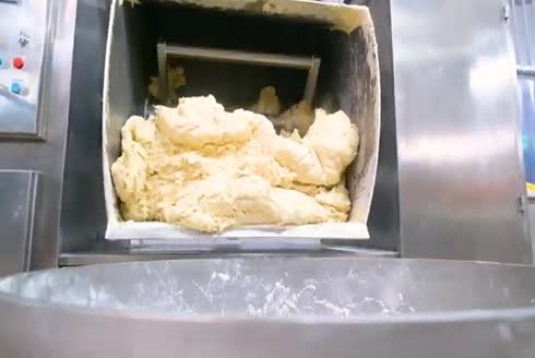 Peynirli Kıymalı Patatesli Ispanaklı Börek Makinesi