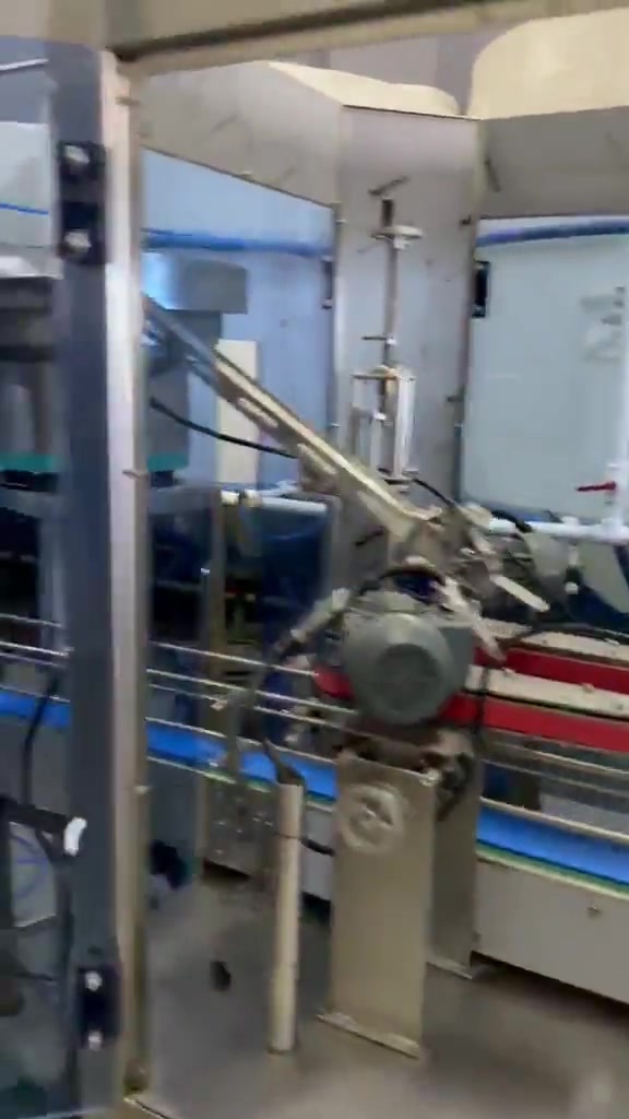 4 Nozollu Servo Sıvı Sistem Dolum Hattı