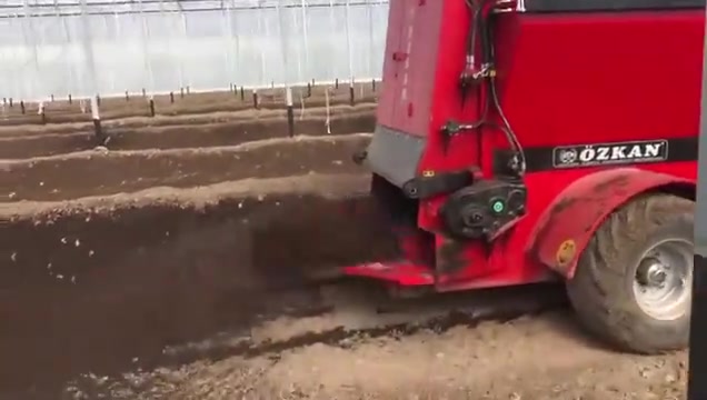 12 Ton Katı Gübre Dağıtım Römorku