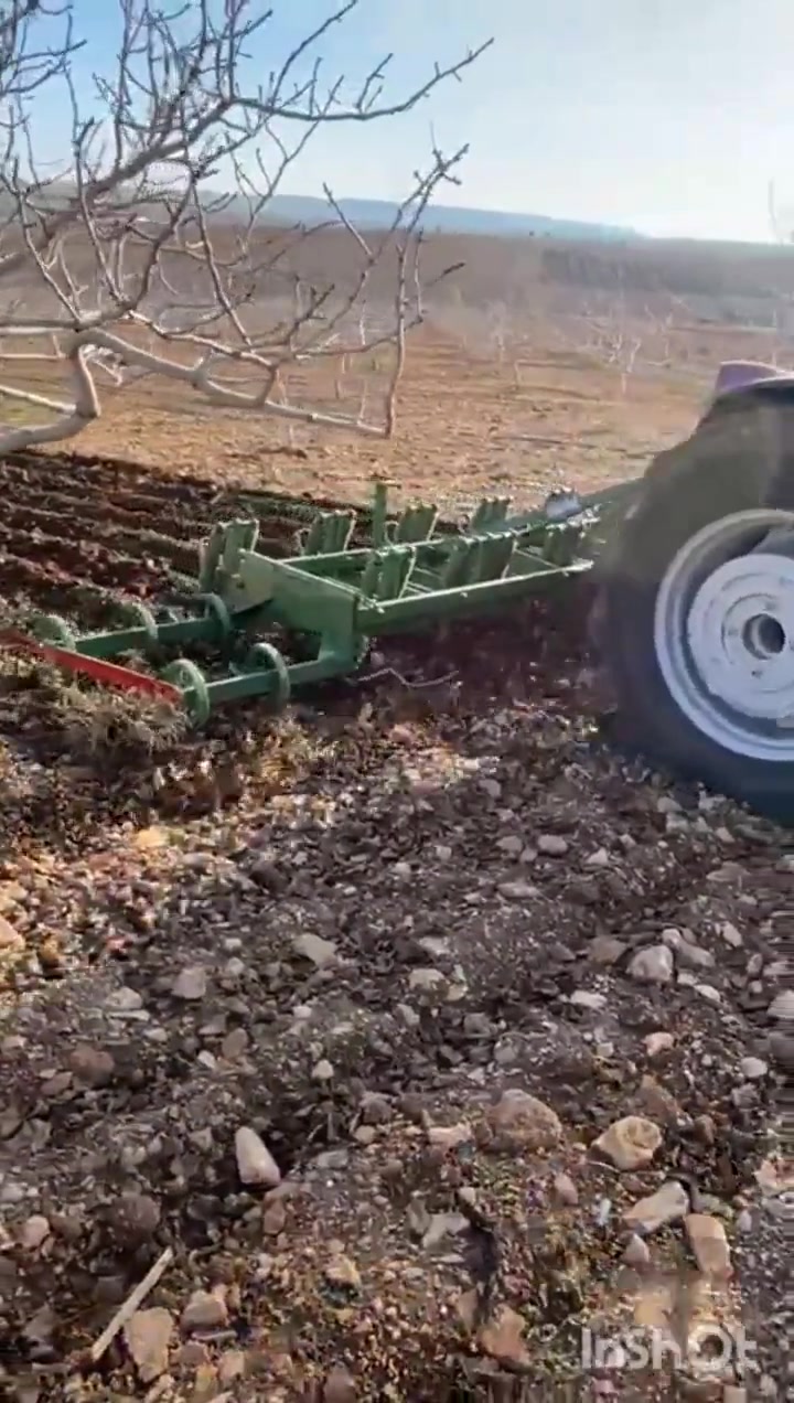 11 Ayaklı Orta Bıçaklı Kültivator