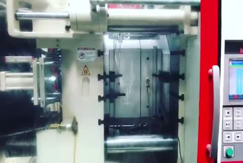 200 Ton Plastik Enjeksiyon Makinesi Zenith 200