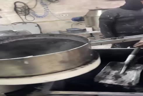 400-500 Kg Kömür Şekillendirme Makinası